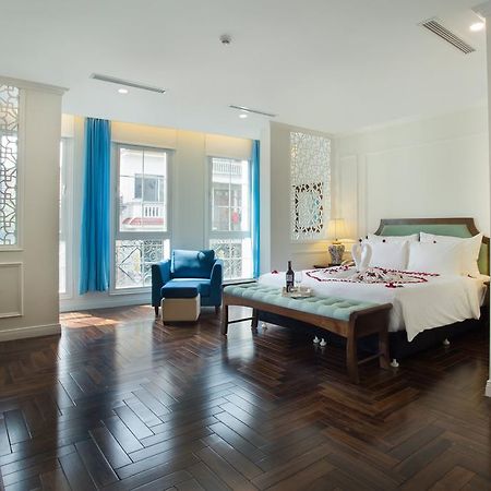 Maro Hotel Hanoi Buitenkant foto